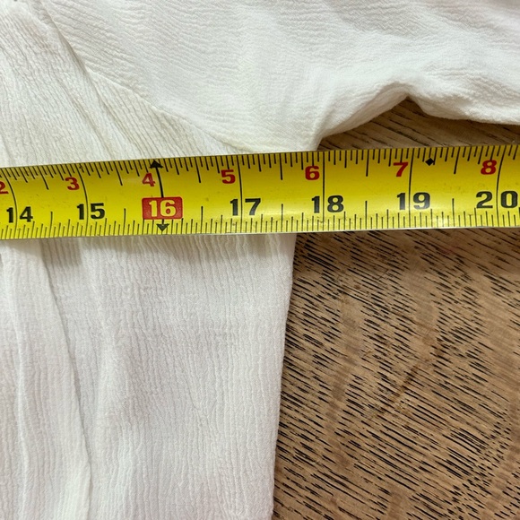 Aryn K. Anthropologie White Gold Crocheted Gauze Embellished Boho Blouse medium - Picture 14 of 15